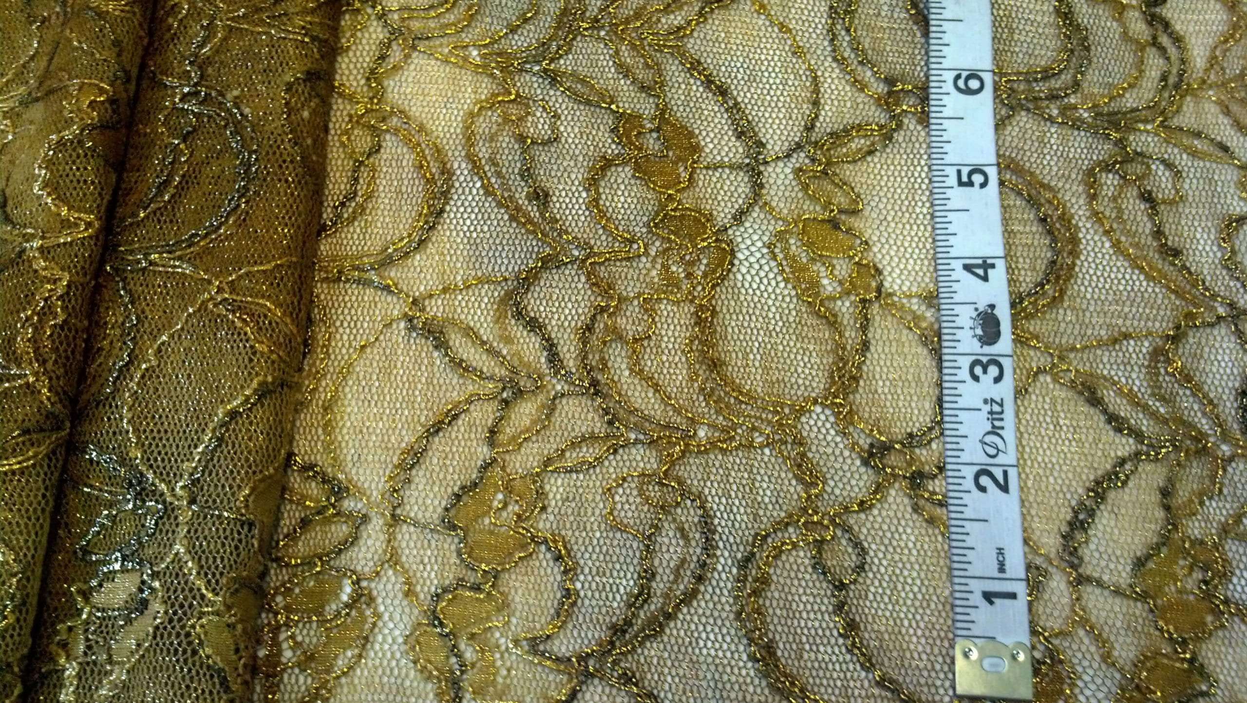 4P-101 Golden Oak Lace