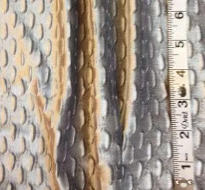9B-100 Silver Scales Velvet